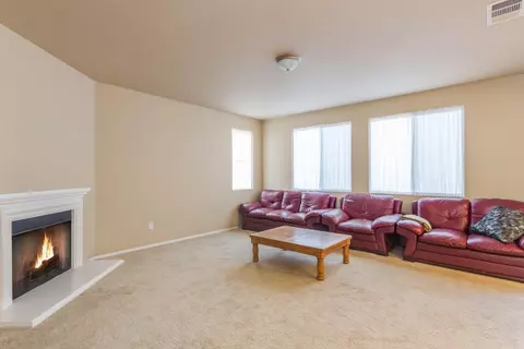 44116 Catsue Pl, Lancaster, CA 93536 photo 3