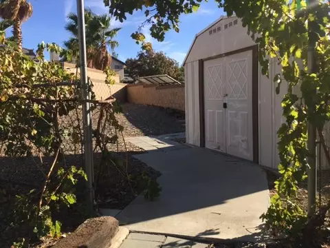 3208 Versailles Ct, Lancaster, CA 93536 photo 21