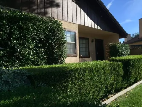 3208 Versailles Ct, Lancaster, CA 93536 photo 3