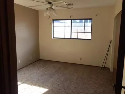 3208 Versailles Ct, Lancaster, CA 93536 photo 9