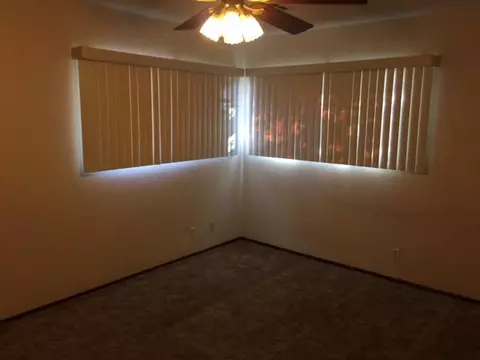 3208 Versailles Ct, Lancaster, CA 93536 photo 11