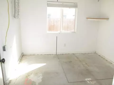 10517 Florence Ct, Adelanto, CA 92301 photo 20