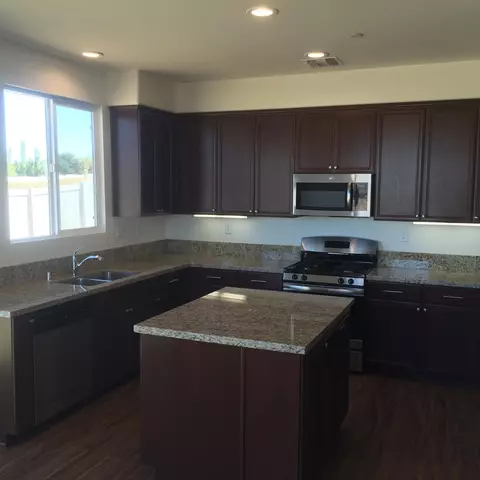 1301 Arabella Ct, Tehachapi, CA 93561 photo 4