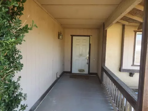 7773 Victor Ave, Hesperia, CA 92345 photo 2