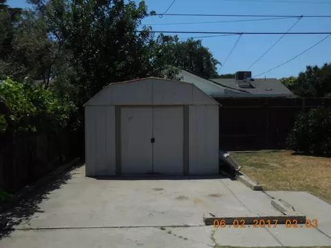 31 Wetherley Dr, Bakersfield, CA 93309 photo 3