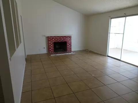 44236 Gingham Ave, Lancaster, CA 93535 photo 4