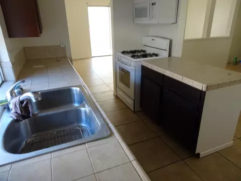 44236 Gingham Ave, Lancaster, CA 93535 photo 6