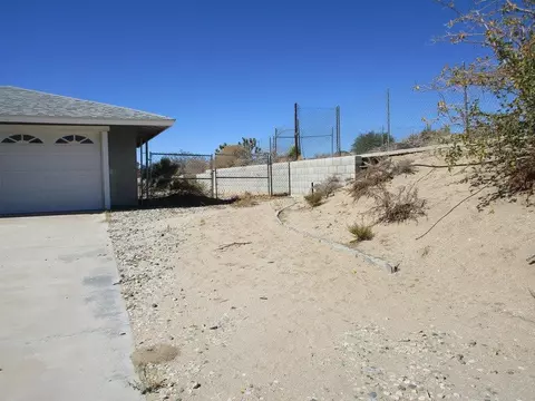38637 154th St E, Palmdale, CA 93591 photo 4