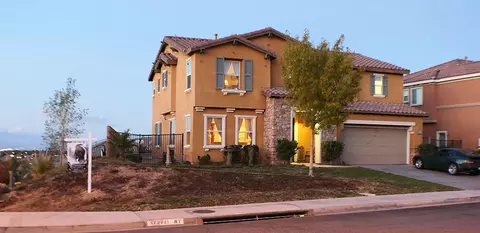 1651 Serval Way, Palmdale, CA 93551 photo 2