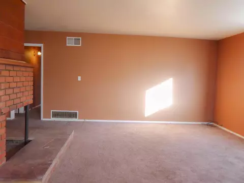 44509 Stanridge Ave, Lancaster, CA 93535 photo 10