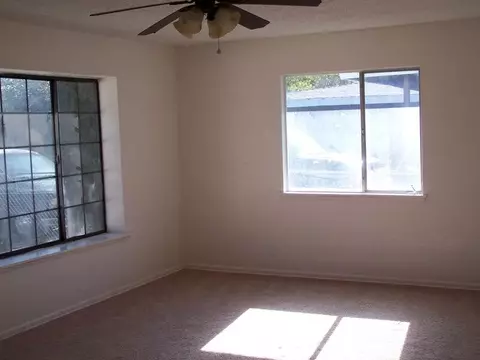 45541 Newtree Ave, Lancaster, CA 93534 photo 3