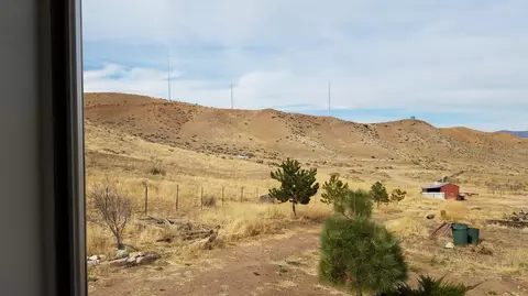 17215 Tehachapi Willow Springs Rd, Tehachapi, CA 93561 photo 12