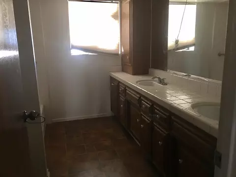 4657 G Ave E, Lancaster, CA 93535 photo 11