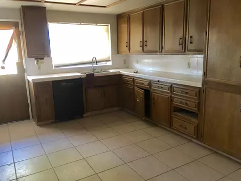 4657 G Ave E, Lancaster, CA 93535 photo 10