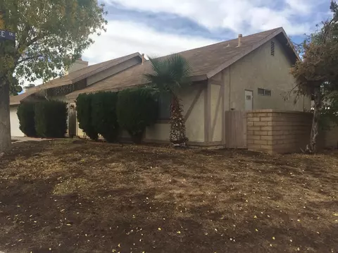 1745 Avenue R3 E, Palmdale, CA 93550 photo 2