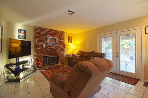 844 Avenue J9 E, Lancaster, CA 93535 photo 7