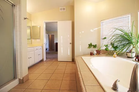 844 Avenue J9 E, Lancaster, CA 93535 photo 15