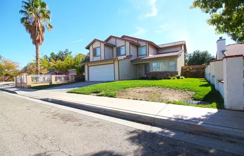 844 Avenue J9 E, Lancaster, CA 93535 photo 1