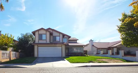 844 Avenue J9 E, Lancaster, CA 93535 photo 2