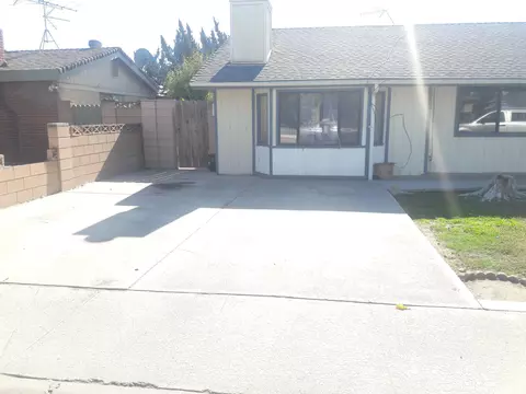 1489 Joanne Ave E, Pixley, CA 93256 photo 2