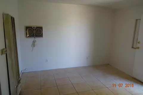 45142 Cedar Ave, Lancaster, CA 93534 photo 4