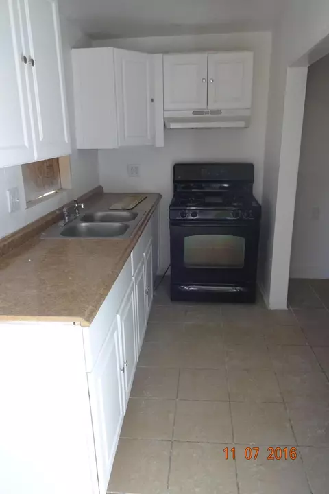 45142 Cedar Ave, Lancaster, CA 93534 photo 9