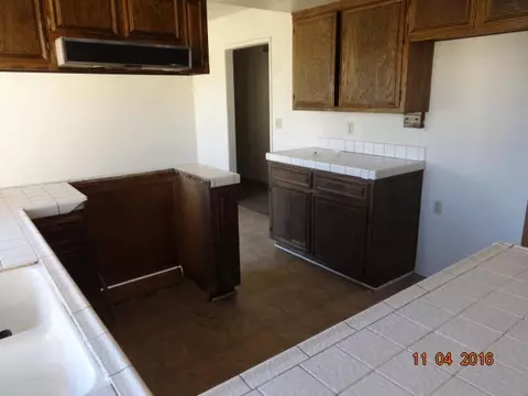 44404 3rd St E, Lancaster, CA 93535 photo 9