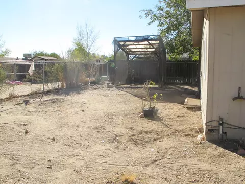 19031 Dennis St, Adelanto, CA 92301 photo 7
