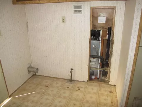 19031 Dennis St, Adelanto, CA 92301 photo 12