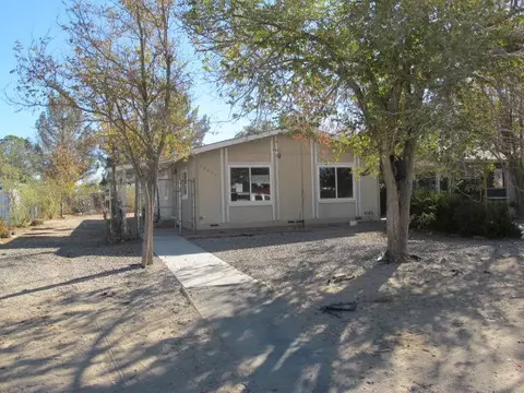 19031 Dennis St, Adelanto, CA 92301 photo 2