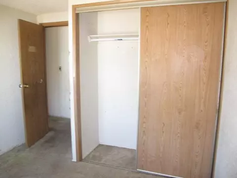 19031 Dennis St, Adelanto, CA 92301 photo 16