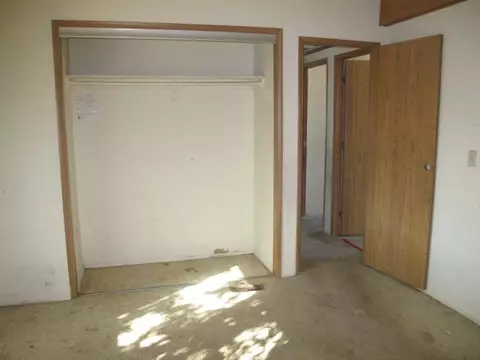 19031 Dennis St, Adelanto, CA 92301 photo 20