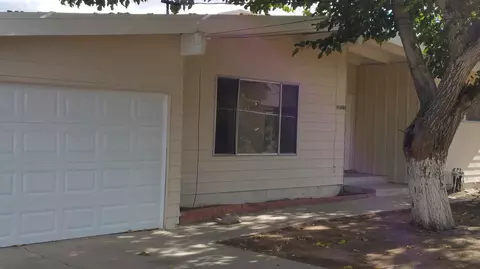 38520 10th Pl E, Palmdale, CA 93550 photo 4