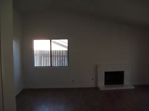36737 Fiddleneck Ct, Palmdale, CA 93550 photo 7