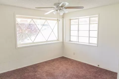 44267 11th St E, Lancaster, CA 93535 photo 8