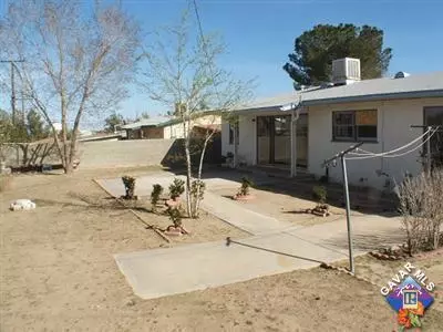 445 E Avenue R5, Palmdale, CA 93550 photo 9