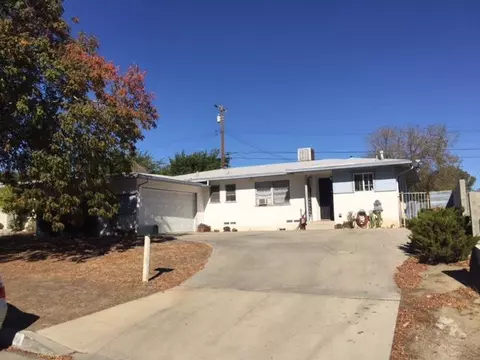 445 E Avenue R5, Palmdale, CA 93550 photo 1