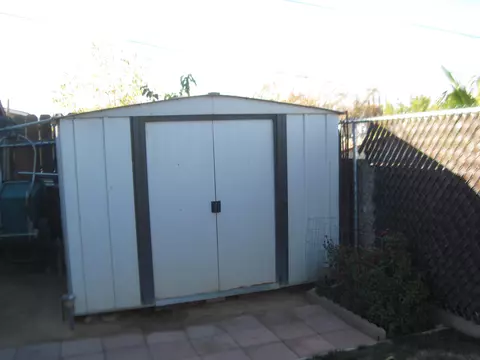 6813 Hemp Ct, Quartz Hill, CA 93536 photo 11