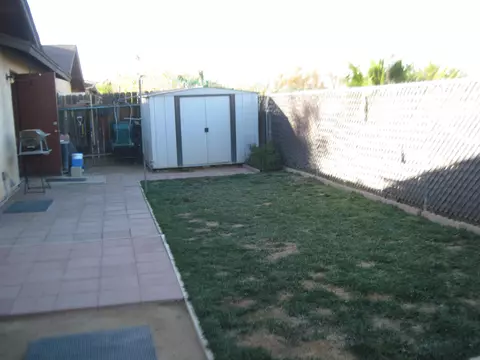 6813 Hemp Ct, Quartz Hill, CA 93536 photo 9