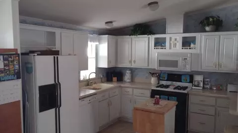 45465 25th St E #247, Lancaster, CA 93535 photo 7