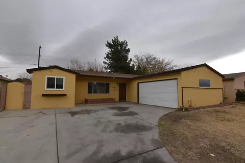 44638 Rodin Ave, Lancaster, CA 93535 photo 1