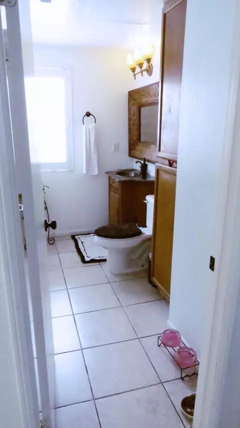 44021 Heath Ct E, Lancaster, CA 93535 photo 5