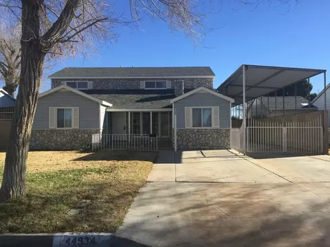 44934 Kingtree Ave W, Lancaster, CA 93534 photo 1