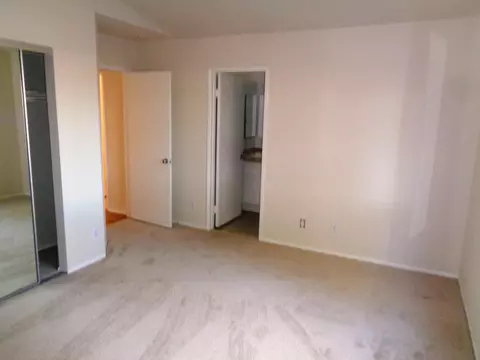 44640 Shadowcrest Dr, Lancaster, CA 93536 photo 13