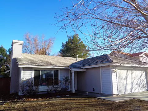 44640 Shadowcrest Dr, Lancaster, CA 93536 photo 1