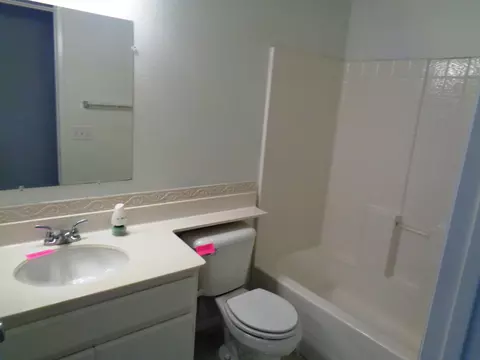 44640 Shadowcrest Dr, Lancaster, CA 93536 photo 17