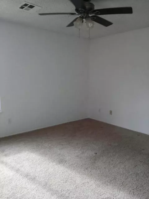 1614 Crestview Ct, Lancaster, CA 93535 photo 13