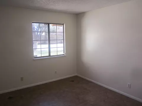 43339 Carpenter Dr, Lancaster, CA 93535 photo 17