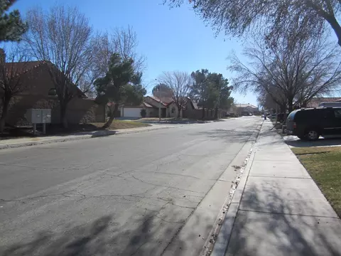 43339 Carpenter Dr, Lancaster, CA 93535 photo 32