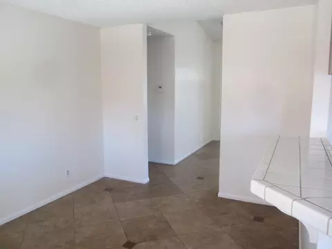 43339 Carpenter Dr, Lancaster, CA 93535 photo 11
